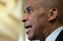 Κόρι Μπούκερ