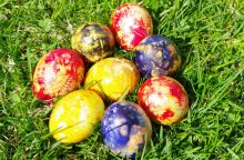 Δώρο Πάσχα 2025: Πόσα χρήματα θα πάρουν οι δικαιούχοι