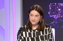 Η υπουργός Εργασίας Νίκη Κεραμέως αναφέρθηκε στην αύξηση του κατώτατου μισθού, τη μείωση της ανεργίας και τις φορολογικές ελαφρύνσεις