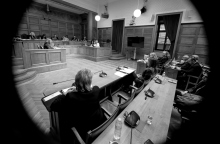 Τέμπη: Το αποκρουστικό είδωλο μιας παραμορφωμένης αλήθειας