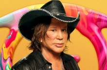 Η συμμετοχή του Μίκι Ρουρκ στο Celebrity Big Brother έχει προκαλέσει σφοδρές αντιδράσεις στο τηλεοπτικό κοινό 