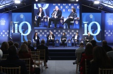 Η πρώτη ημέρα του 10ου Οικονομικού Φόρουμ Δελφών σε τίτλους