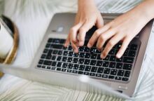 Δημόσια Ωνάσεια Σχολεία: Διαθέσιμα τα βιντεομαθήματα για την υποστήριξη μαθητών στις εξετάσεις εισαγωγής