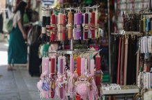 Λαμπάδες σε σταντ καταστήματος