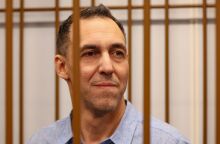 Ρωσία: Ο Γάλλος ερευνητής Λοράν Βιντινιέ μεταφέρθηκε σε ποινική αποικία μετά την καταδίκη του ως «ξένου πράκτορα» - Ο πρόεδρος Μακρόν ζητά απελευθέρωσή του