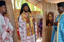 Επίσκοπος Θεοφιλέστατος Αθανάσιος: Με πίστη, νερό και σχολεία, χτίζει μέλλον στην Αφρική