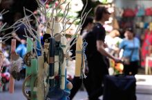 Εορταστικό ωράριο: Ποιες ώρες είναι ανοιχτά καταστήματα και σούπερ μάρκετ σήμερα, Κυριακή των Βαΐων