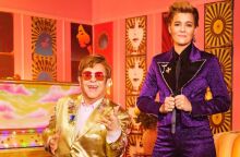 Έλτον Τζον: Με τη συνεργασία του με την Μπράντι Καρλάιλ στο άλμπουμ «Who Believes In Angels?», έχει το 10ο νούμερο ένα στο βρετανικό chart