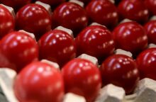 «Αυτό το Πάσχα, βάφουμε κόκκινα μόνο τα αβγά!» - Το βίντεο με τις πρωτότυπες ευχές της ΕΛ.ΑΣ