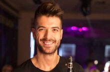 Άρης Μουγκοπέτρος: Παρουσιάστηκε στην αστυνομία ο άνδρας που του έδωσε την κροτίδα -  «Τη βρήκα κάτω, δεν ήξερα τι είναι»