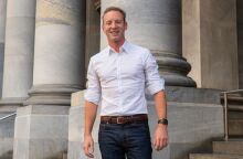 Αυστραλία: Ο πολιτικός Ντέιβιντ Σπέρς καταδικάστηκε για προμήθεια κοκαΐνης και τιμωρήθηκε με πρόστιμο και κοινωφελή εργασία.