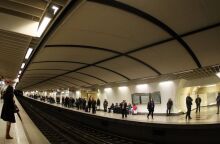 Σταθμός μετρό - Αποβάθρα