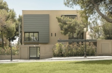 Τρεις κατοικίες στους Θρακομακεδόνες, 2024