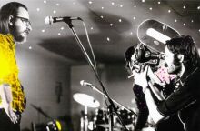 «Χαίρω πολύ, Σαββόπουλος»: Πενήντα χρόνια μετά, το θρυλικό ντοκιμαντέρ του Λάκη Παπαστάθη - Τετάρτη 14 Μαΐου 2025, ώρα 20:30 στο Μουσείο Μπενάκη