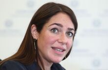 Δόμνα Μιχαηλίδου: «Νεότητα και γονεϊκότητα δεν είναι διαζευκτική αλλά συνδυαστική σχέση» - Τι είπε για τη δημιουργία οικογένειας στις ηλικίες 25-35 ετών