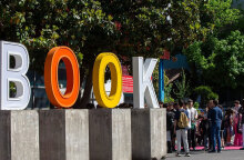 Νίκος Μπακουνάκης: Θέλουμε να δούμε τη Διεθνή Έκθεσης Βιβλίου Θεσσαλονίκης ολιστικά