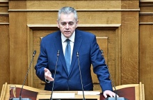 Μάξιμος Χαρακόπουλος