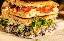 Αθηνέζα, Παγκράτι