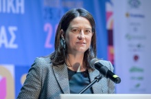 Η υπουργός Εργασίας, Νίκη Κεραμέως