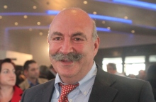 O Χρήστος Μαυρίκης