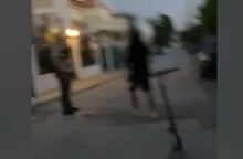 Γλυκά Νερά: Βίντεο ντοκουμέντο από τη στιγμή που ο 17χρονος γρονθοκοπεί τον 48χρονο 