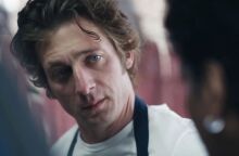 Επιστρέφει η βραβευμένη τηλεοπτική σειρά The Bear: Στη δημοσιότητα το πρώτο τρέιλερ της τέταρτης σεζόν - Ο Τζέρεμι Άλεν Γουάιτ σε ρόλο σεφ.