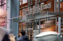 Αμαζόνιος: Η φυλή Μαρούμπο μηνύει τους NYT για άρθρο που, όπως λέει, οδήγησε σε ψευδείς ισχυρισμούς περί εθισμού στην πορνογραφία λόγω πρόσβασης στο διαδίκτυο.