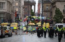 Λίβερπουλ: 47 τραυματίες από το ΙΧ που έπεσε σε πλήθος φιλάθλων - «Ακούγαμε μόνο κραυγές, ήταν φριχτές οι σκηνές»