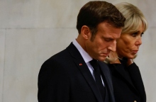 Εμανουέλ και Μπριζίτ Μακρόν μετά το viral χαστούκι 