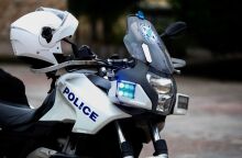 Σύλληψη πατέρα και γιου για περιβαλλοντική ρύπανση στη Θεσσαλονίκη - Άδειασαν καρότσα με επικίνδυνα απόβλητα σε χωράφι στην Επανομή