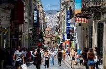 Θερινές εκπτώσεις 2025: Έναρξη 14 Ιουλίου με μειωμένες τιμές για τους καταναλωτές - Ποια Κυριακή θα είναι ανοιχτά τα καταστήματα 