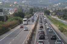 Θεσσαλονίκη: Χωρίς προβλήματα η έξοδος των εκδρομέων του Αγίου Πνεύματος προς Χαλκιδική, Πιερία - Δυνάμεις της τροχαίας ρυθμίζουν την κυκλοφορία