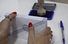 Νέα δημοσκόπηση της Opinion Poll δείχνει τη ΝΔ στο 30,7%, με μεγάλη διαφορά από τη δεύτερη Πλεύση Ελευθερίας - Διχάζει η πιθανή επιστροφή Τσίπρα.