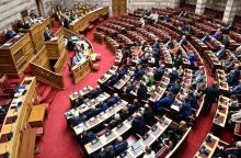 Τέμπη | Σε εξέλιξη η ψηφοφορία της προανακριτικής στη Βουλή