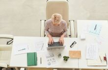 Δικαστήριο έκρινε ότι η επισήμανση αδυναμιών στην εργασία ενός υπαλλήλου δεν συνιστά παρενόχληση - Δικαίωμα των εργοδοτών να ζητούν βελτίωση