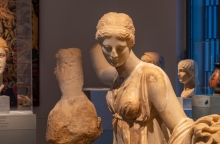 «Κυκλαδίτισσες: Άγνωστες ιστορίες γυναικών των Κυκλάδων»