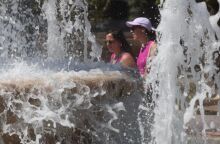 Καύσωνας και καρδιοπαθείς: Οδηγός προστασίας από την Ελληνική Καρδιολογική Εταιρεία - Πώς θα προφυλαχθείτε αυτό το καλοκαίρι