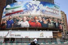 To Ιράν μπορεί να επανεκκινήσει τον εμπλουτισμό ουρανίου για πυρηνικά όπλα μέσα σε μήνες παρά τις πρόσφατες επιθέσεις, σύμφωνα με τον Ραφαέλ Γκρόσι της IAEA