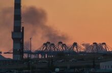 Φωτιά στα Μέγαρα: Μήνυμα του 112 λόγω του τοξικού καπνού - «Κλείστε πόρτες και παράθυρα»