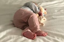 Νεκρό παιδί δύο ετών στην Ισπανία - Το άφησε ο πατέρας του στο αυτοκίνητο για ώρες εν μέσω καύσωνα