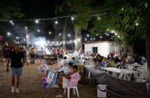 Μυτιλήνη: Η διαφορετική εκδοχή της συντρόφου του 32χρονου που μαχαίρωσε 18 φορές τον Μιχάλη στο πανηγύρι