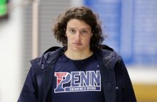 ΗΠΑ: Η Λία Τόμας χάνει τα ρεκόρ και τα μετάλλιά της στην κολύμβηση, μετά από εκτελεστική εντολή του Τραμπ για περιορισμό των διεμφυλικών αθλητριών.