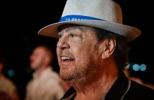 Γιάννης Πάριος