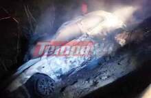 Το καμένο αυτοκίνητο στο οποίο απανθρακώθηκε ο νεαρός