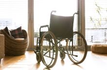 Πιλοτικό πρόγραμμα 24 εκατ. ευρώ για παρεμβάσεις προσβασιμότητας σε κατοικίες και επαγγελματικούς χώρους 2.500 ατόμων με αναπηρία.