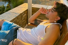 Ο τραγουδιστής Kira May Cry μιλάει για τα δικά του Χανιά