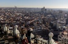 Οικογένεια στη Μαδρίτη πέτυχε δικαστική νίκη απέναντι στον υπερτουρισμό - Κλείνουν 10 διαμερίσματα, αποζημίωση σχεδόν 39.000 ευρώ για παραβίαση ιδιωτικότητας