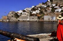 Μόνο με άδεια τα οχήματα στην Ύδρα - Ποιοι εξαιρούνται και πώς γίνεται η αίτηση