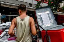 Υπουργείο Εργασίας: Έκτακτα μέτρα για τους εργαζόμενους στον ιδιωτικό τομέα ενόψει καύσωνα, για την Τρίτη 22/7 - Παύση εργασιών, τηλεργασία και ευελιξία ωραρίου