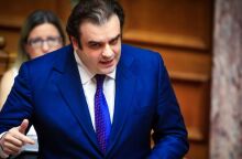 Κυριάκος Πιερρακάκης: Η ανάρτηση του υπουργού Εθνικής Οικονομίας και Οικονομικών για τις παρεμβάσεις με στόχο τη μείωση των τραπεζικών προμηθειών